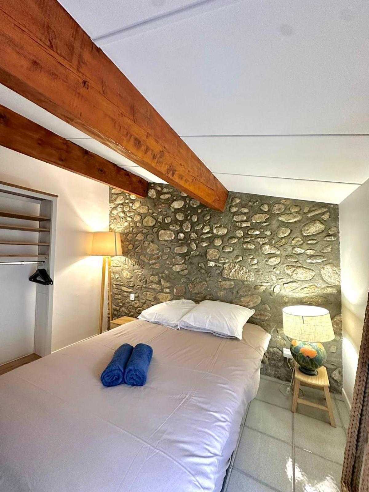 Holiday home Charmante Maison De Village